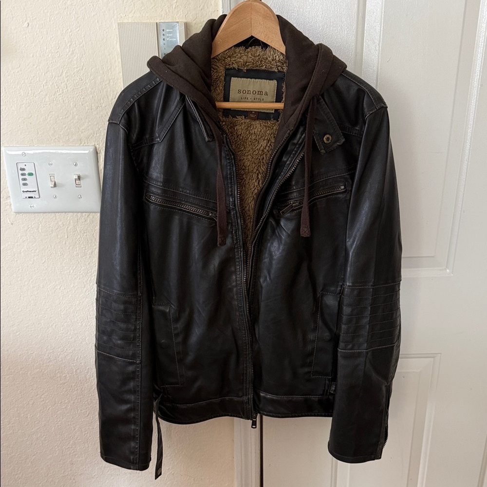 Sonoma Men's Dark Leather Jacket with Brown Hood